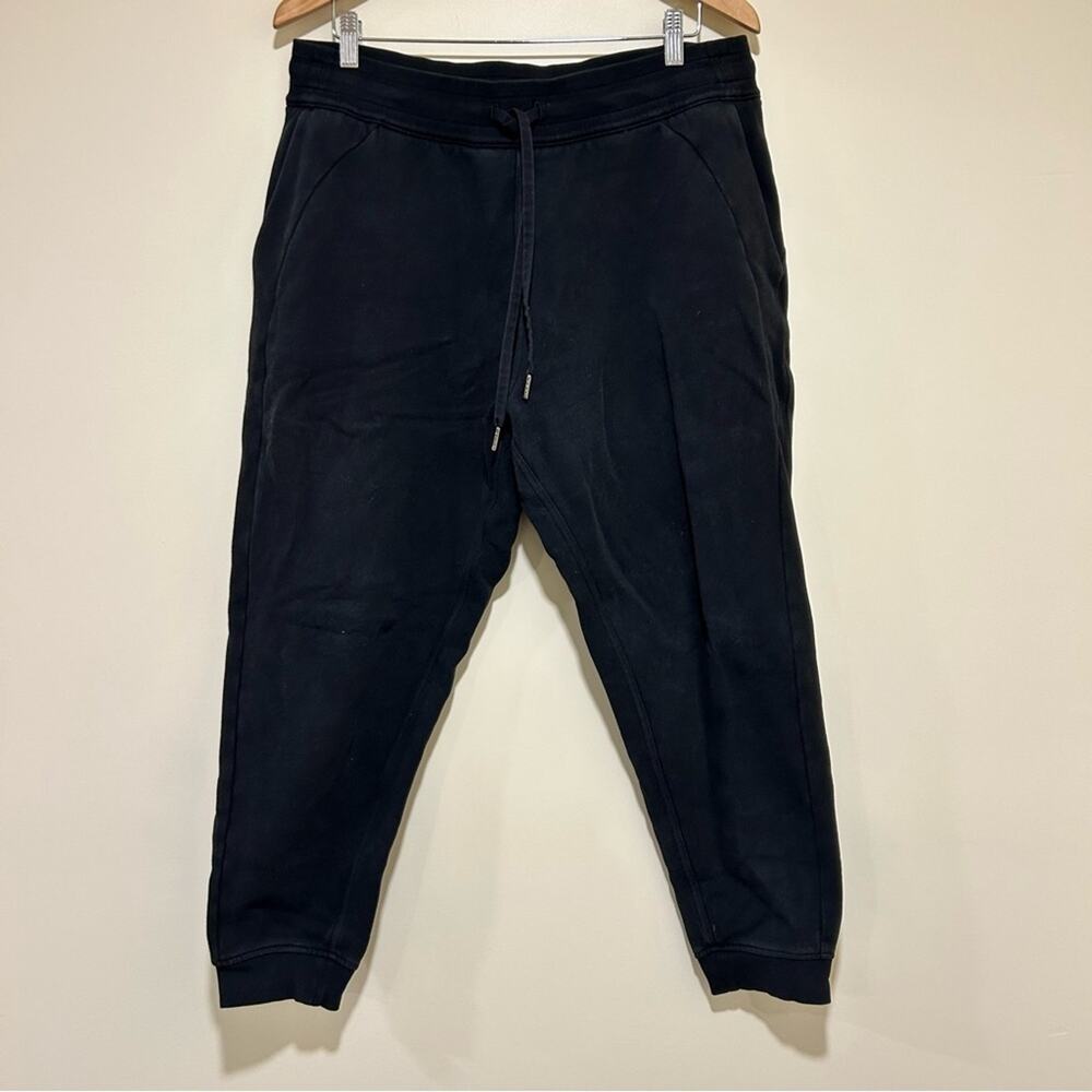 Lululemon Womens Scuba High-Rise Jogger in Black - Size 14